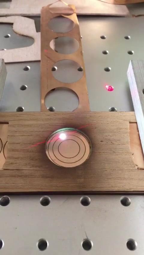 30W光纖打標(biāo)機 0.3mm銅板切割